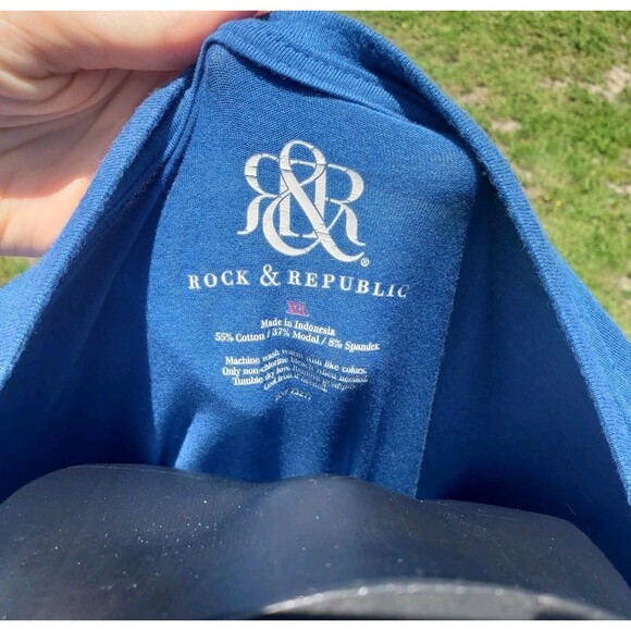 Lot Of 4 Rock & Republic Men’s V Neck T Shirts Sz XL New w/o Tags Blue Red Green - Picture 6 of 16